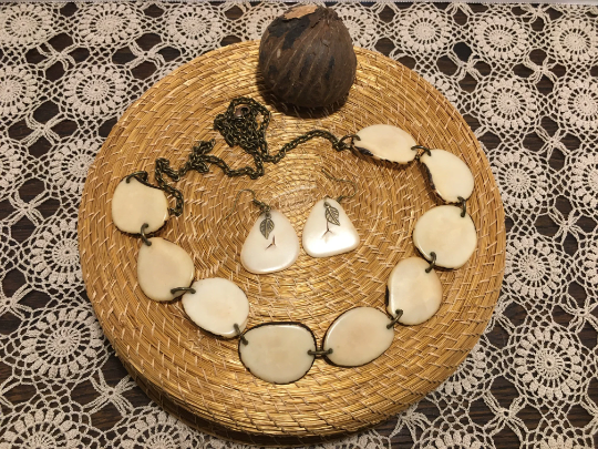 Tagua (Vegetable Ivory) Necklace Set